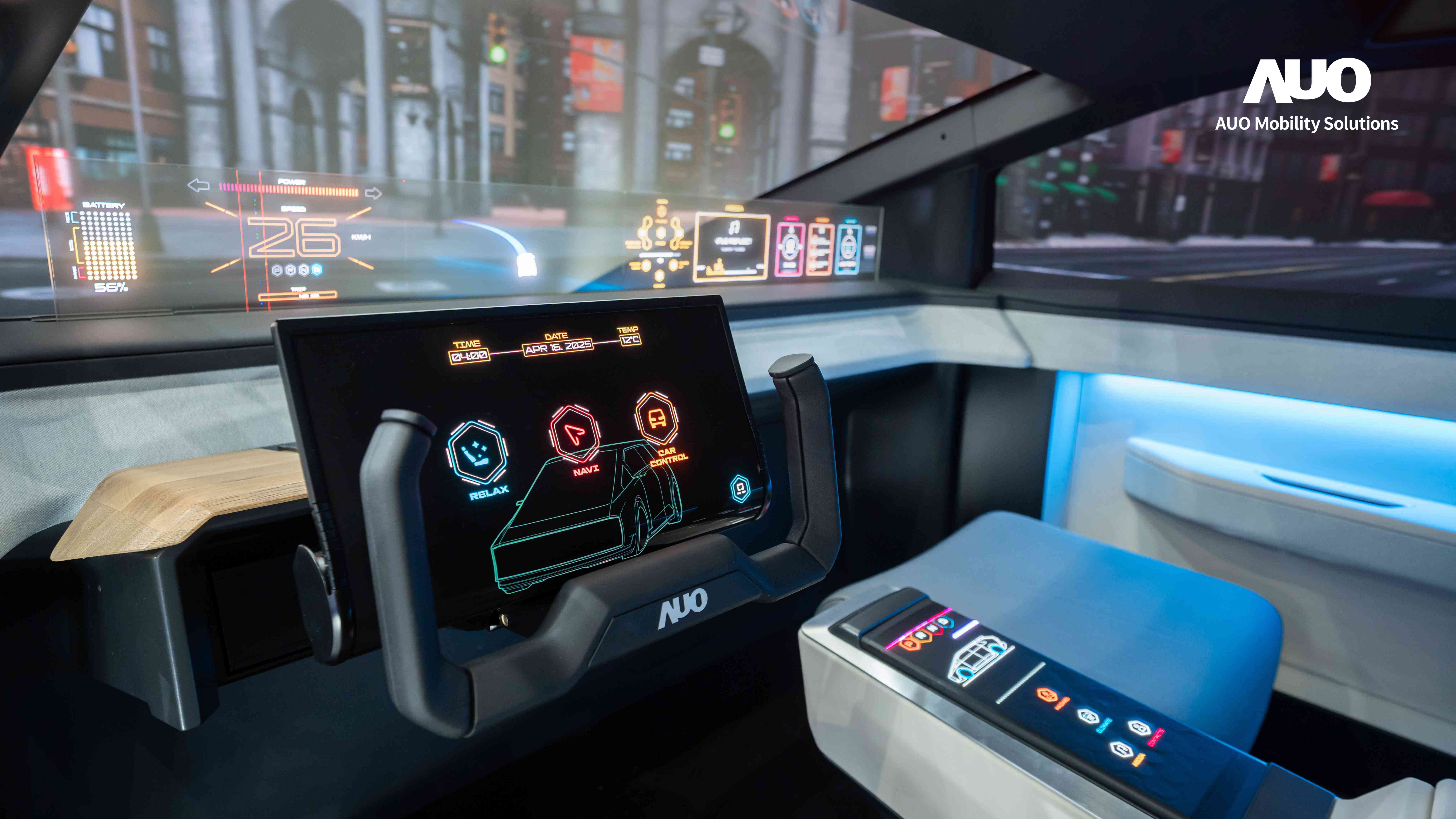 友達智慧移動致力於提供創新智慧車艙解決方案，透過顯示技術、運算平台與車聯網核心應用，打造沉浸、智慧且永續的座艙體驗與延伸智慧移動服務，滿足全球OEM客戶與使用者的多元需求